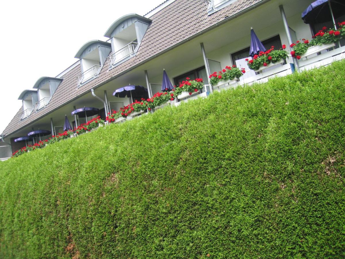 Hotel Zum Rosenteich บาดซวิสเชนอาว์น ภายนอก รูปภาพ