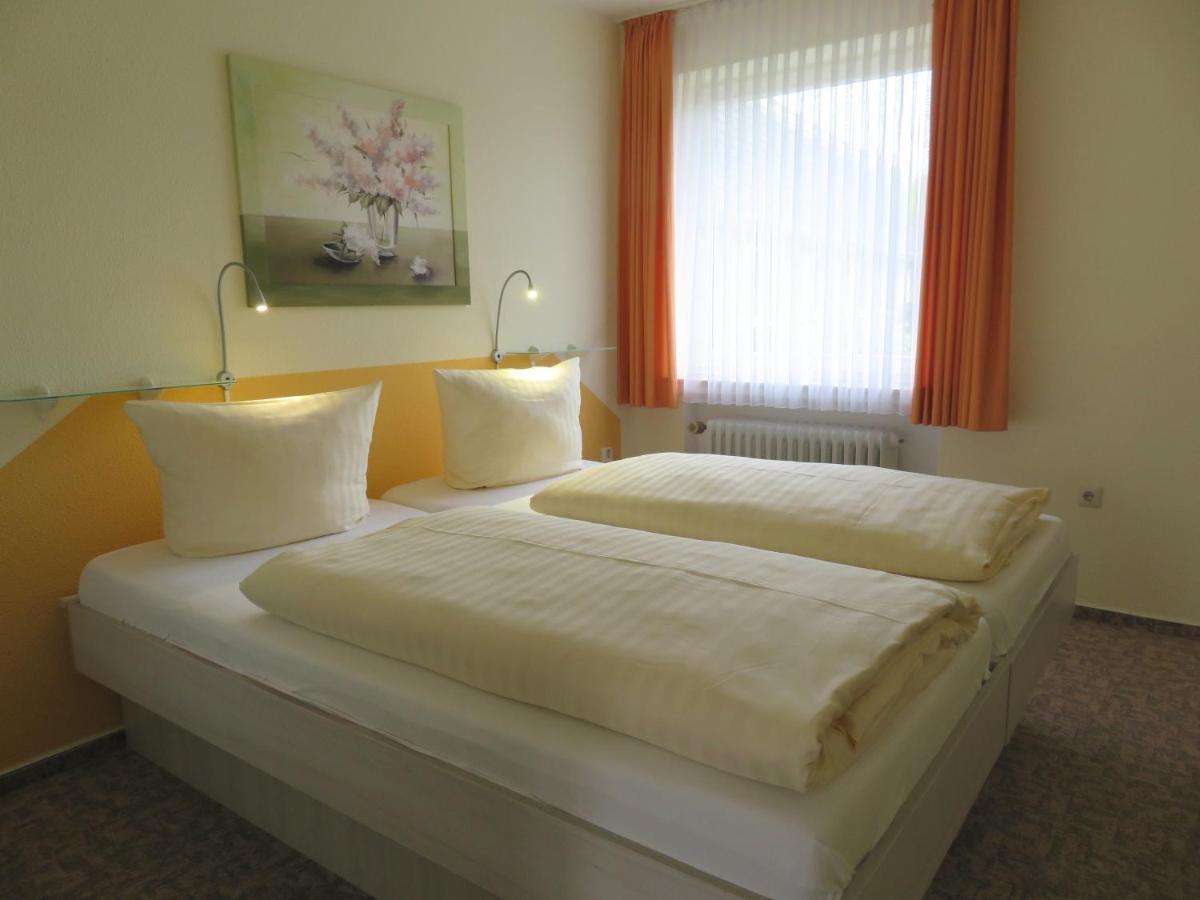 Hotel Zum Rosenteich บาดซวิสเชนอาว์น ภายนอก รูปภาพ